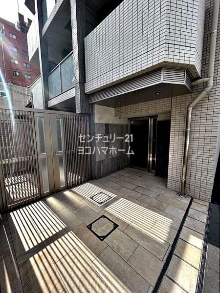 阪東橋KNOTS