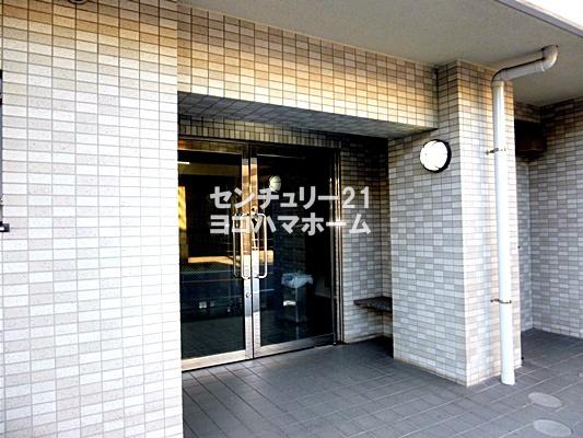 ガラ・ステージ横浜鶴見