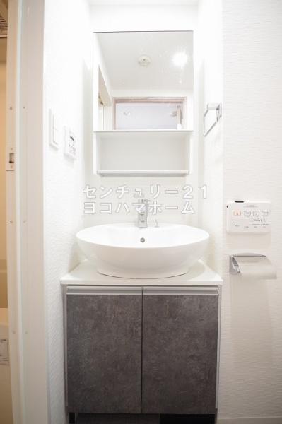グランヴァン横濱反町
