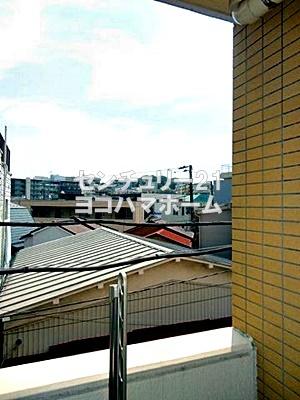 ティーリーフ横浜レジーナ