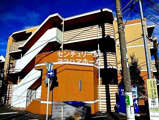 ティーリーフ横浜レジーナ