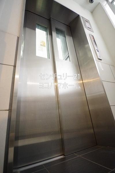 ラ・シード東神奈川駅前