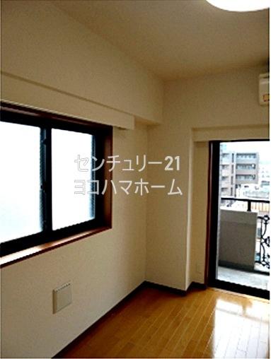グリフィン横浜・ウエストフォルム