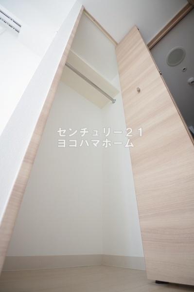 ディアレイシャス横浜WEST