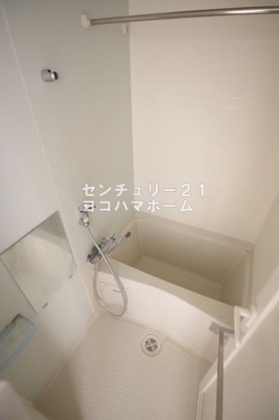 ディアレイシャス横浜WEST