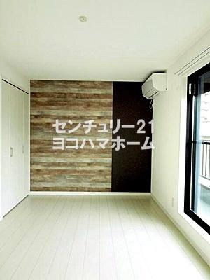 モダンエレーナ鶴見