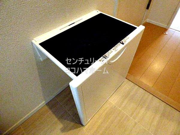 グラーテス