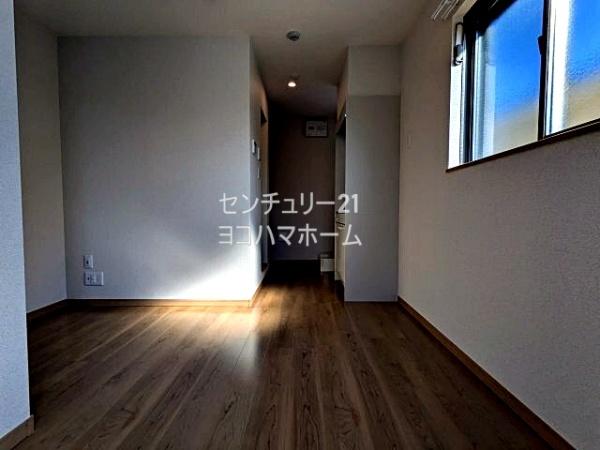 ドマーニ鶴見