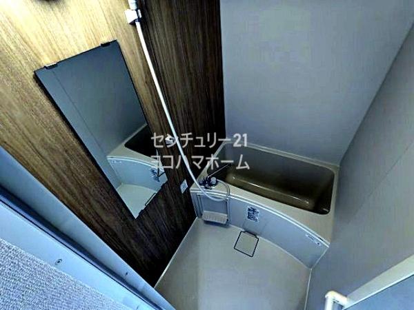 ドマーニ鶴見