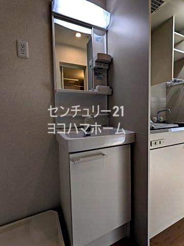 ドマーニ鶴見