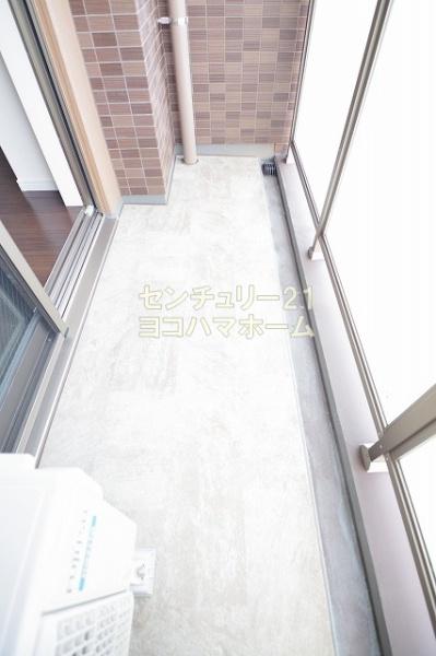 クラリッサ横浜フロード