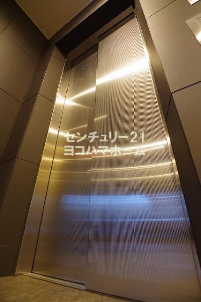クラリッサ横浜フロード