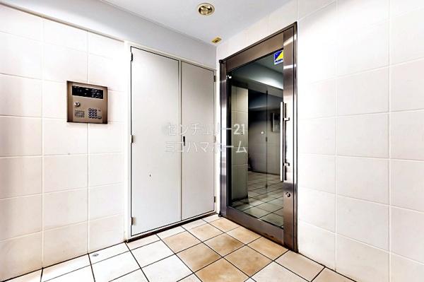 アヴァンツァーレ元町