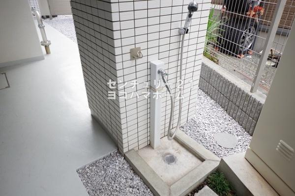 ラティエラ西横浜