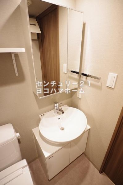 ラティエラ西横浜