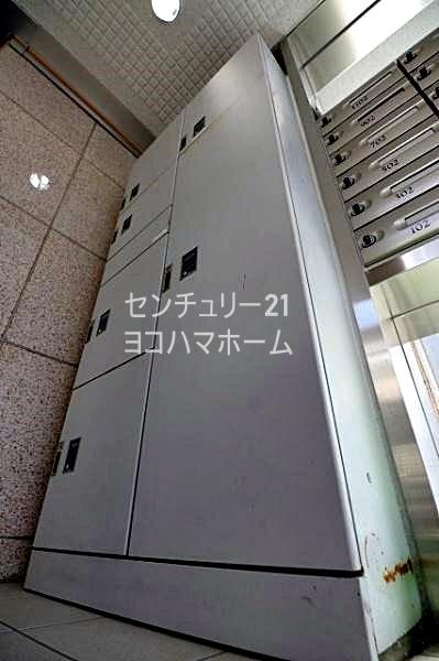 パール新子安