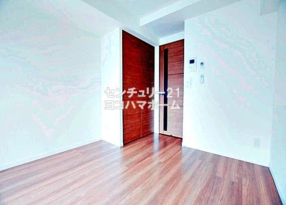 AZEST横浜山王