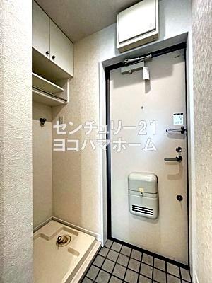 リーヴァレジデンス(玄関)