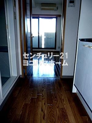 ヴィラコート横浜(玄関)