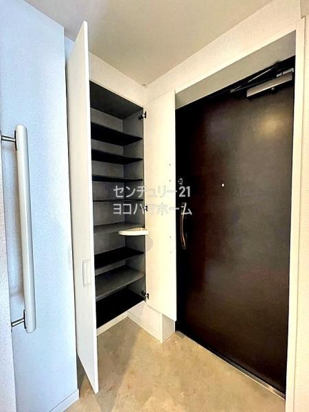 エストゥルースプラス東神奈川