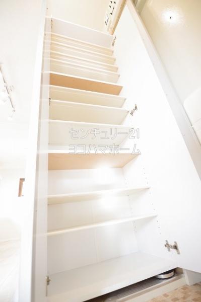 コーポサンシャイン