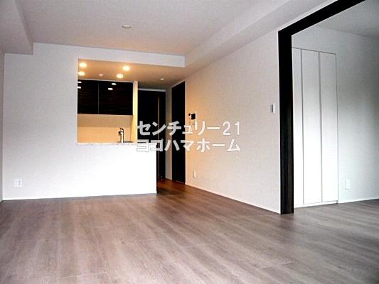 オープンレジデンシア横浜台町