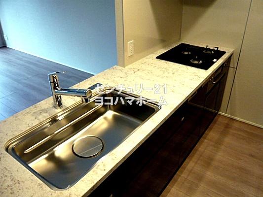 オープンレジデンシア横浜台町