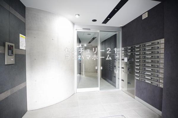 ディアレイシャス横浜WEST