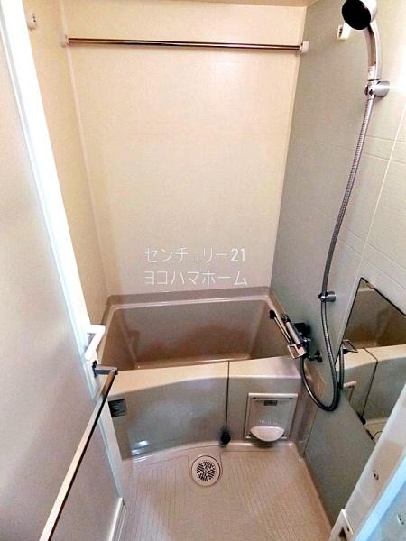 ディアレイシャス横浜WEST