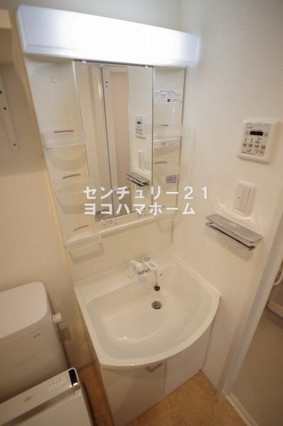 クラリッサ横浜アレッタ