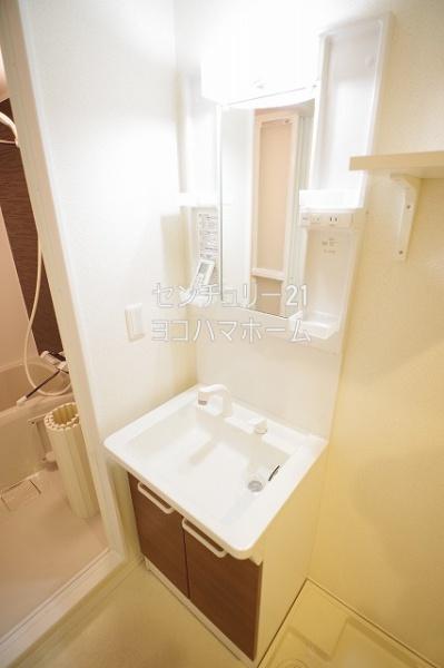 ベイルーム新子安