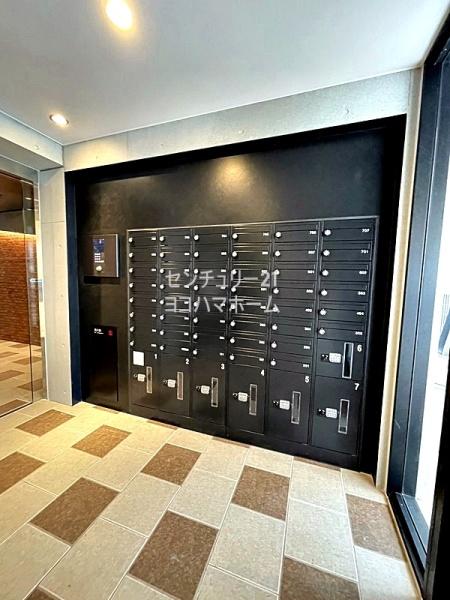 エストゥルース横浜子安