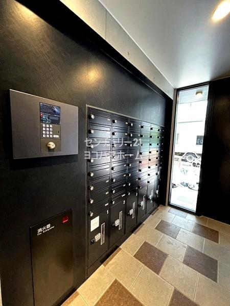 エストゥルース横浜子安