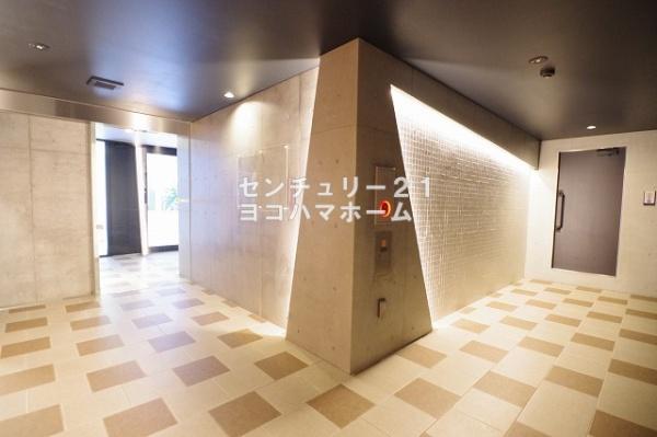 エストゥルース横浜子安