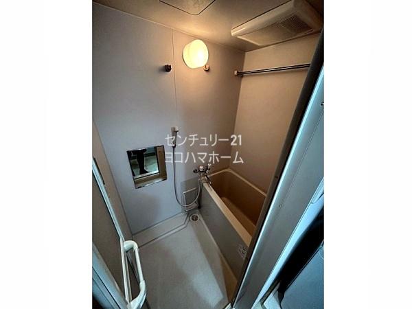 アヴァンツァーレ元町