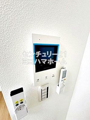 クレイン横浜