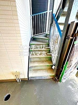 クレイン横浜