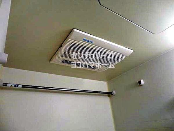 ＢＲＯＯＫＳＴＯＮＥ横濱