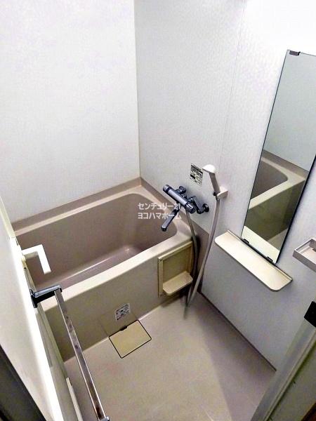 グリアス横浜・三ツ沢公園