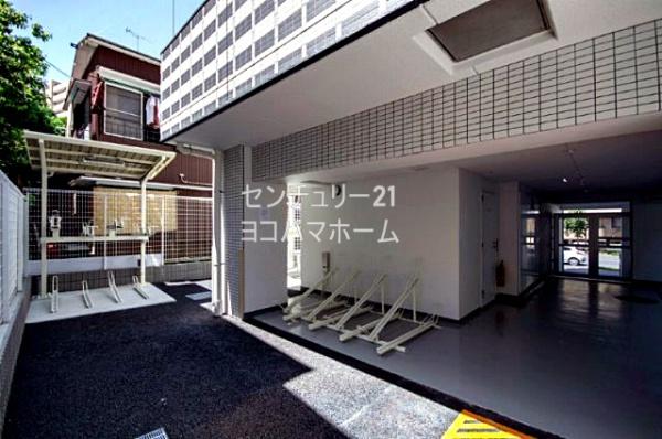 プレミアムキューブ横浜反町