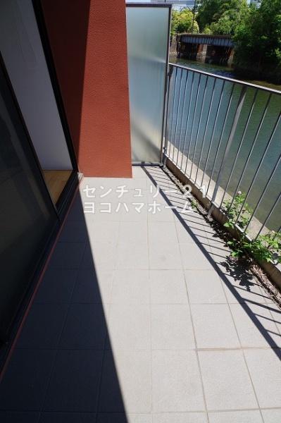 開洋館