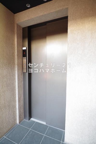 開洋館