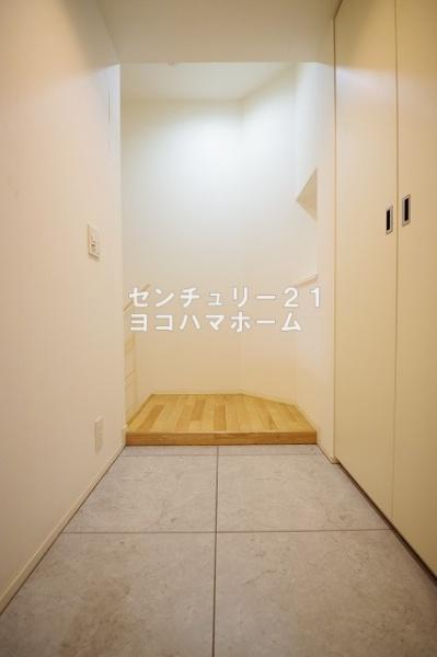 開洋館