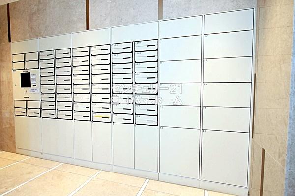 バースシティ横浜大通り公園