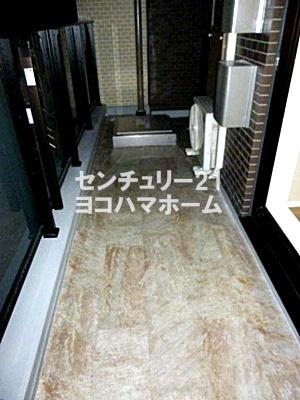 ヴェレーナ横浜反町駅前