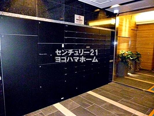 ヴェレーナ横浜反町駅前