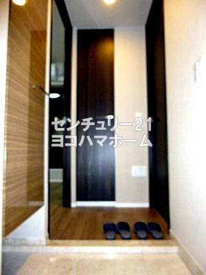 ヴェレーナ横浜反町駅前