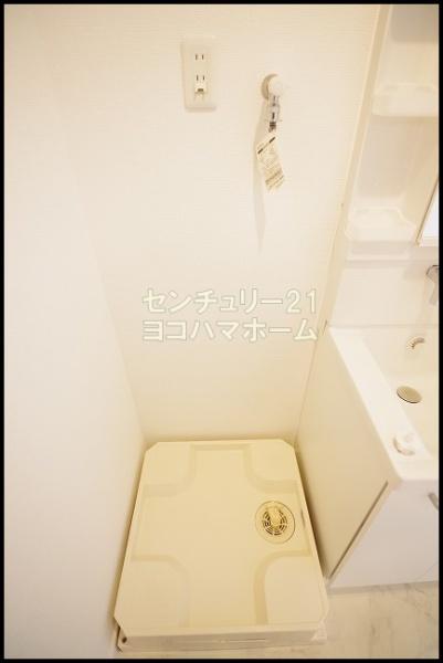 リーヴェルポート横浜西口Carna