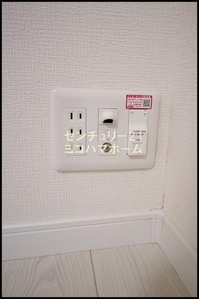 リーヴェルポート横浜西口Carna