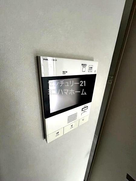 Log横浜駅東
